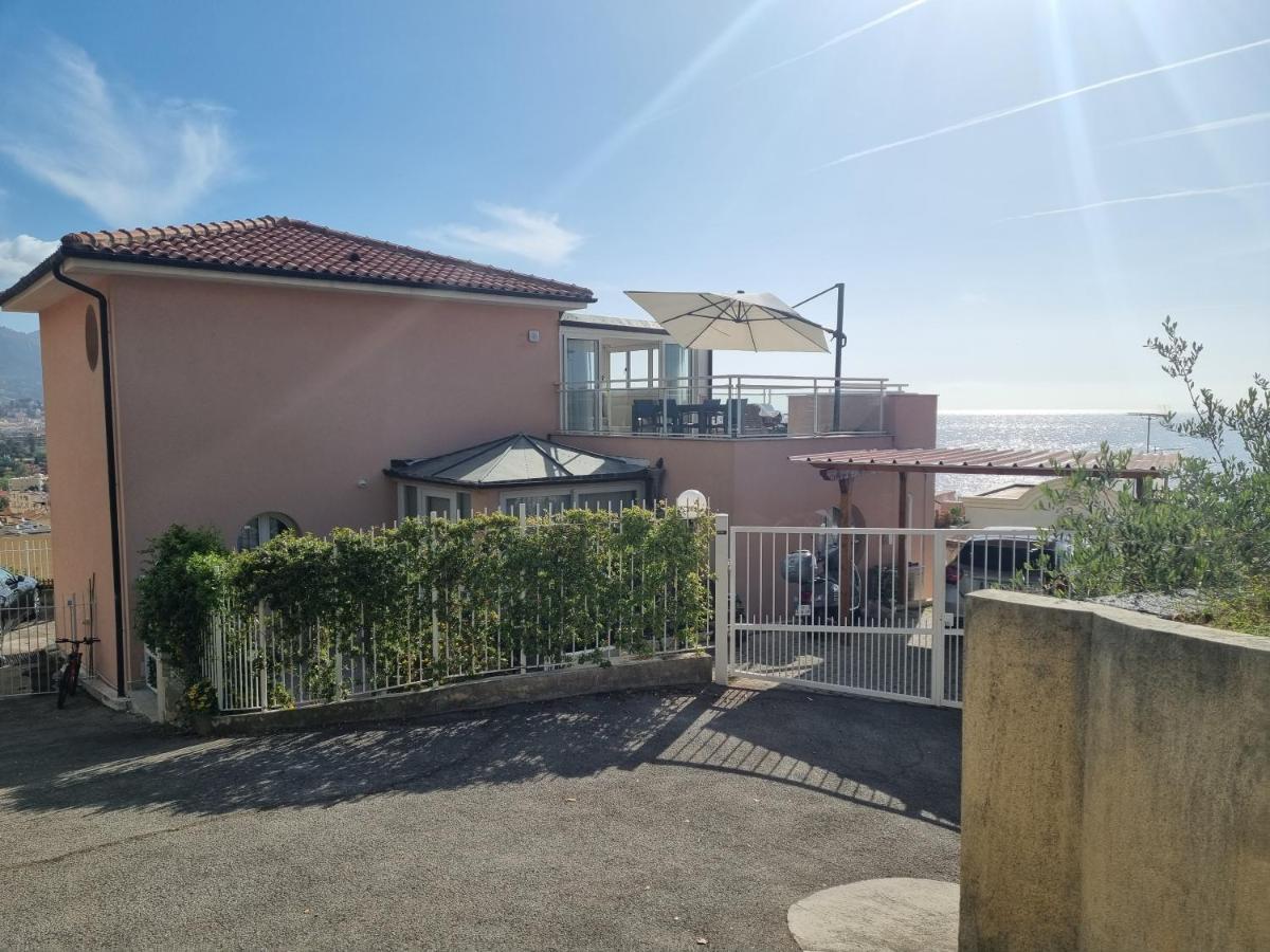 Dernier Etage D'une Maison Homestay