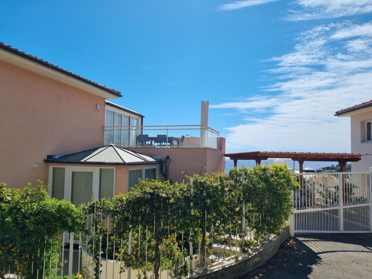 Dernier Etage D'une Maison *