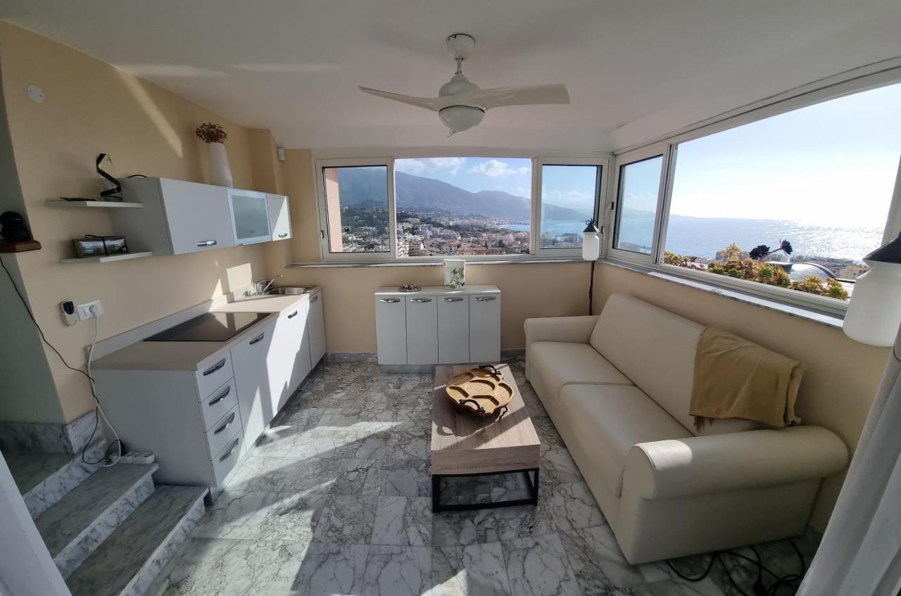 Homestay Dernier Etage D'une Maison *